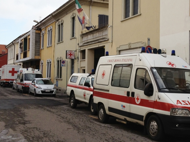 Sfrattati i mezzi della Croce rossaA Monza le ambulanze in strada