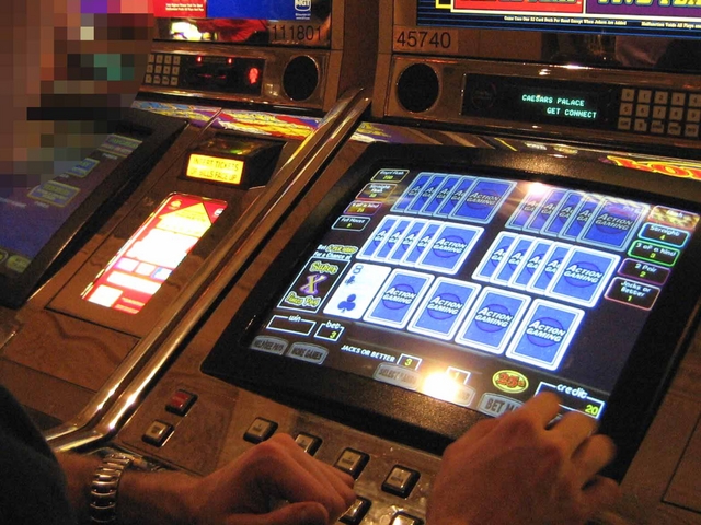 Desio, vince il gioco d’azzardoIl sindaco sospende l’ordinanza
