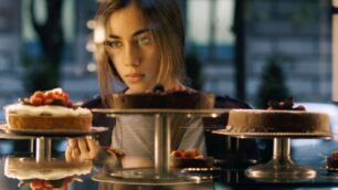 Guardare in faccia l’anoressia:film di Marco Pozzi, Maledimiele