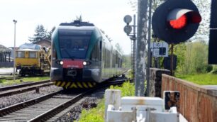 Incidente in stazione ferroviariaDisagi sulla Seveso-Mariano