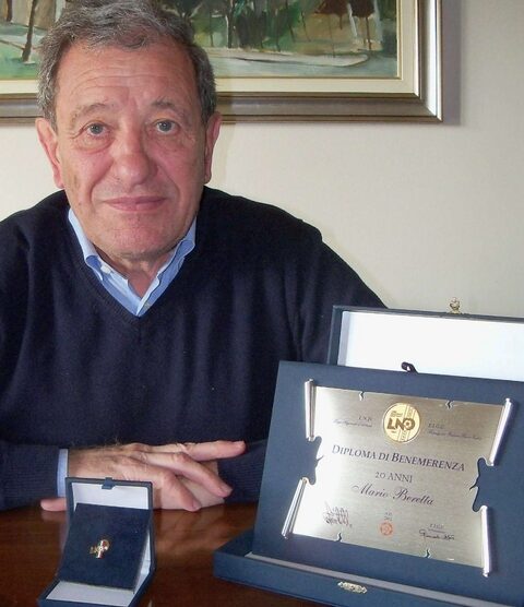 Vedano al Lambro, Mario Beretta:i miei 60mila distintivi di calcio