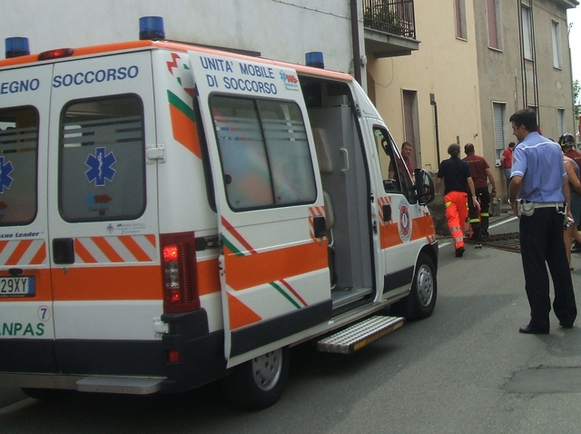 Fuga di monossido a BovisioIn otto finiscono in ospedale