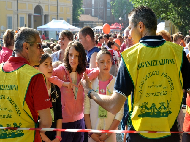 Camminiamo insieme ad ArcoreTutti in marcia per solidarietà