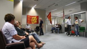 Occupati gli uffici della Bames«Vogliamo stipendi e lavoro»