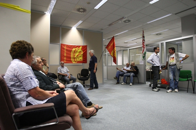 Occupati gli uffici della Bames«Vogliamo stipendi e lavoro»
