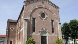 Seregno: crepe sulla volta,chiusa la chiesa del Sacro Cuore