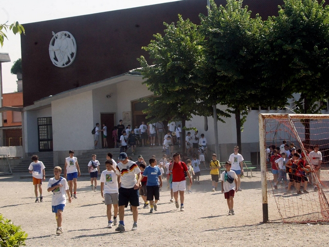 L’oratorio unisex fa scandaloProteste dei genitori a Brugherio