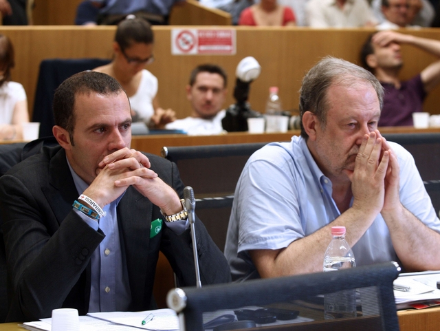 Monza, l’ex sindaco perde le staffeIn consiglio è Marco Mariani show