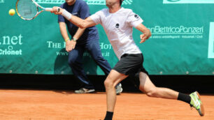 Tennis, Viola negli ottavi a MonzaOra Montanes, Volandri, Starace