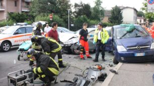 Seregno: incidente in via Oliveti,34enne ora rischia un braccio
