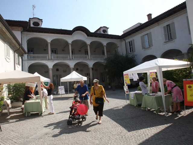 Monza, un aperitivo in centroGusto solidale per i terremotati