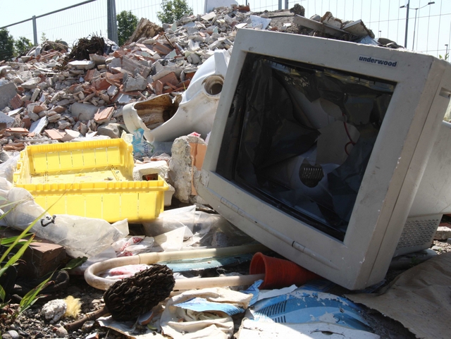 Quattro nuove discariche abusiveVigili e Gelsia: Muggiò da bocciare