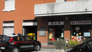 Seveso, al barista che sparòarriva il conto dell’auto dei ladri