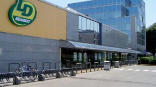Seregno, rapina da duemila euroal nuovo Ld Market di via Milano