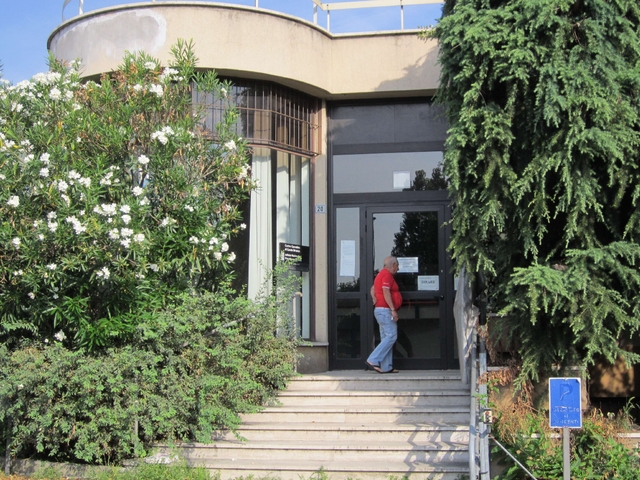Inps, chiude la sede di Carate?Un pensionato lancia l’allarme