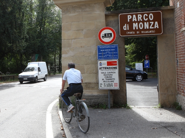 Ciclista investito a VillasantaRicoverato e operato a Monza