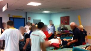 Pronto soccorso di Desio: è il caosBarelle dappertutto, lunghe attese