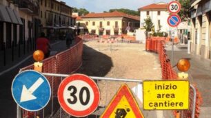 Muggiò: lavori in piazza GaribaldiMa i commercianti sono in rivolta