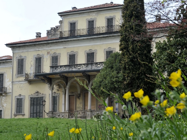 Arcore, villa Borromeo a pezziL’allarme: «Danni irreparabili»