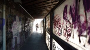 Monza: proteste per il sottopassopericoloso per ciclisti e pedoni