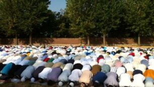Fine Ramadan, 2000 musulmaniin preghiera dai saveriani di Desio