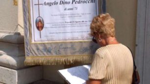 Brugherio, i funerali di PedrocchiMorto sui monti che amava