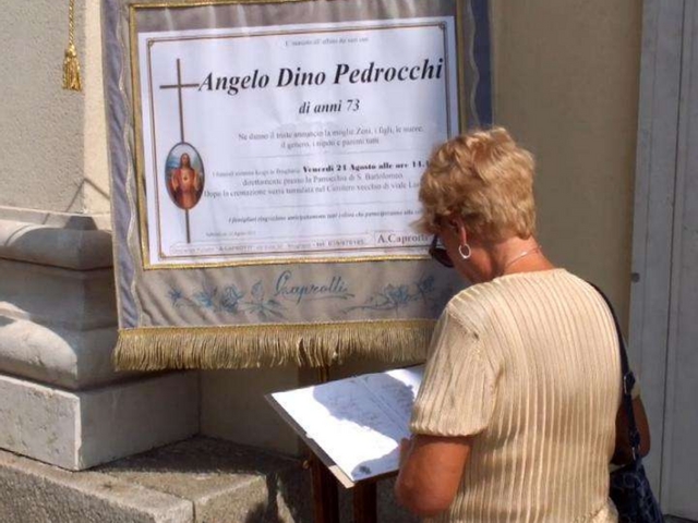 Brugherio, i funerali di PedrocchiMorto sui monti che amava