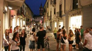 Treviglio, shoppinge sfilata di moda