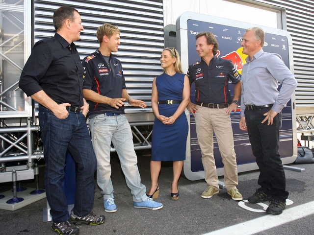 Ravioli, porchetta e tortinoA pranzo tutti tifosi Red Bull