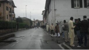 Adesso gli islamici litigano tra loroGiussano, la moschea resta chiusa
