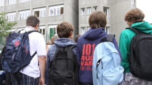 Scuola: primo giorno e soliti guaiSupplenti, concorsi e pochi spazi