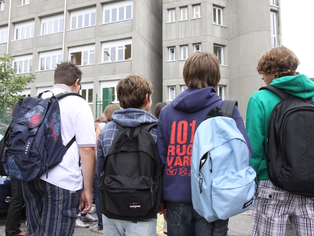 Scuola: primo giorno e soliti guaiSupplenti, concorsi e pochi spazi