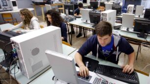 La banda ultra larga si presentaE cerca adesioni tra le aziende