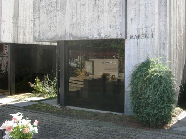 Un angelo di un metro e sessantarubato al camposanto di Cesano