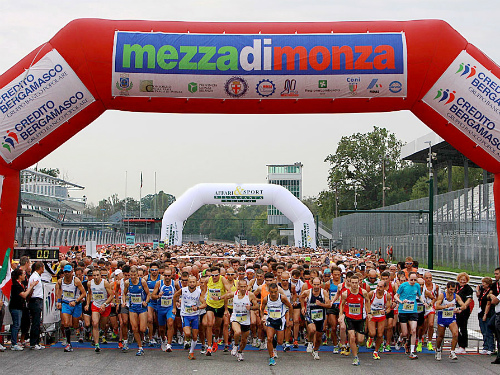 Monza, è una Mezza dei recordPer il trionfo di Rognoni e Maino
