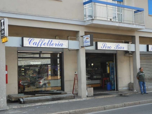 Paderno, ladri al bar SiroSfondata la saracinesca