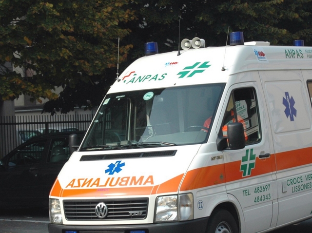 Monza, schianto in zona ParcoDue ventenni feriti nella notte