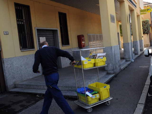 Chiuso fino a giovedì 15 novembrel’ufficio postale in centro a Cesano