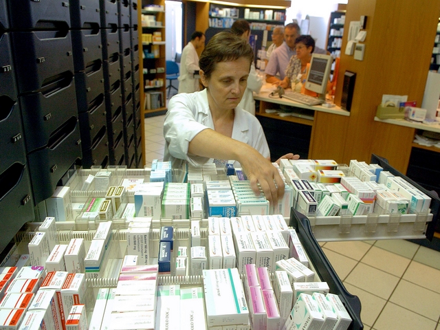 La farmacia aperta sotto casa?Monza, basta un clic al computer
