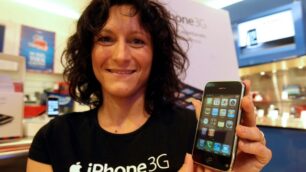 Un’automobile piena di iPhoneTutti rubati a Monza e Vimercate