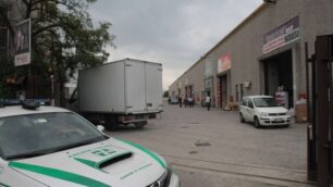 Controlli tra Monza e Brugherionei magazzini gestiti da cinesi