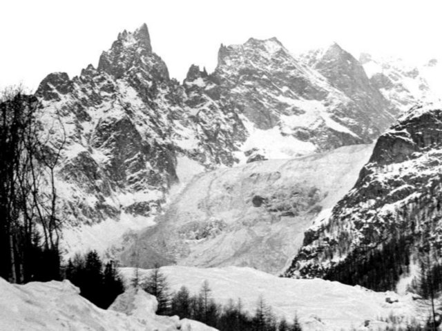 La Lombardia perde i ghiacciaiMontagne verdi entro il 2060