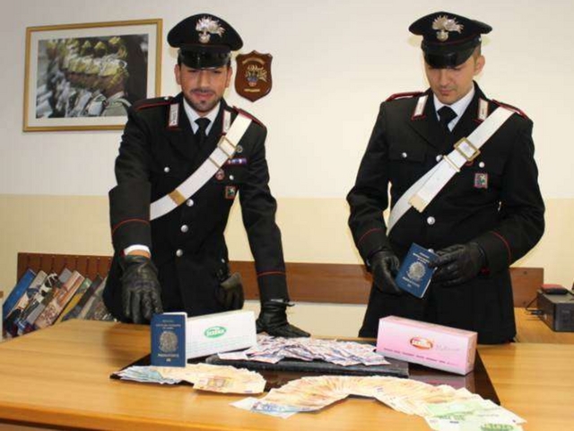 Arrestati gli aguzzini delle luccioleSequestrati duemila preservativi