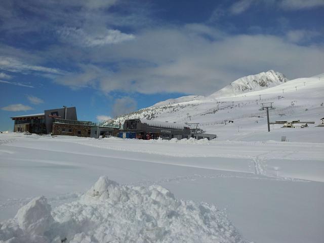 Adamello SkiApre il Presena
