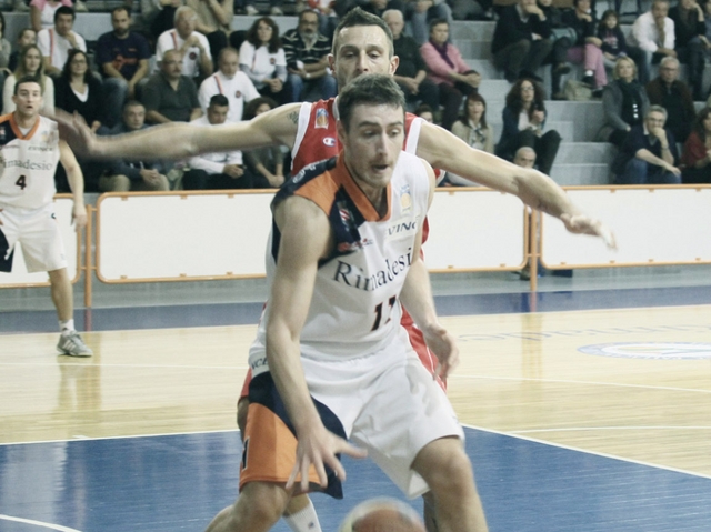Basket, Rimadesio vince il derbySaronno cade all’Aldo Moro