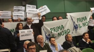 La Lega contesta Ornaghi a Monza«Provincia negata, sei un buffone»