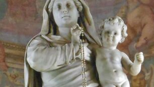 Seveso, santuario di San PietroI ladri rubano due corone d’oro