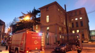 Monza: abitazioni Aler al freddoTribunale, noie alla canna fumaria