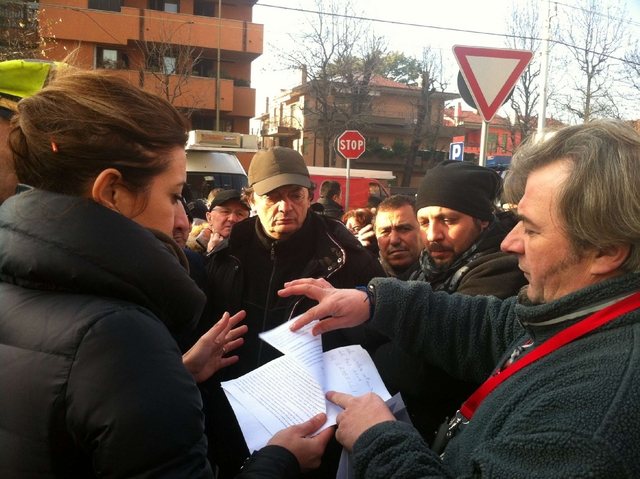 Desio, protesta degli ambulanti«Troppe tasse, adesso basta»