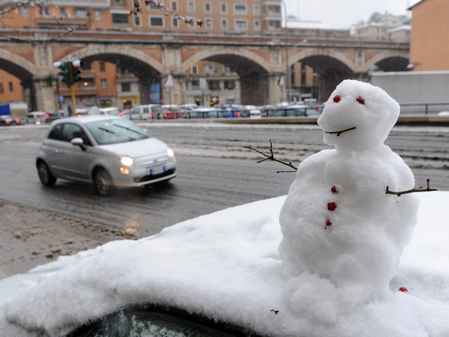 Dai 15 centimetri al mezzo metroL’unica certezza: (forse) nevicherà